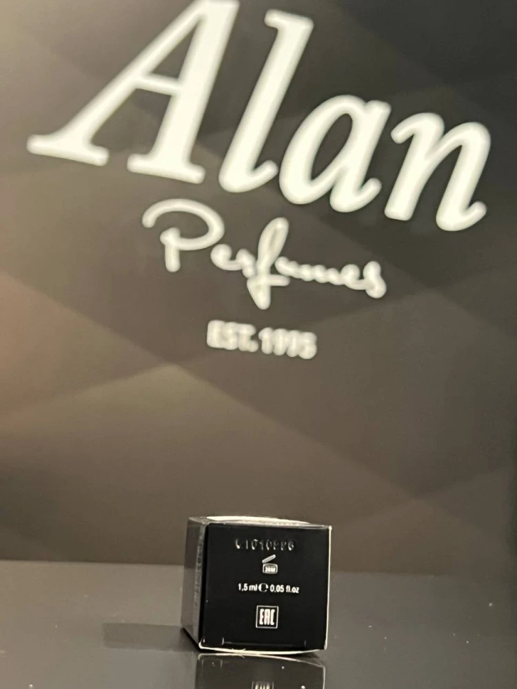 Akragas Tiziana Terenzi Extrait De Parfum 1.5 ml