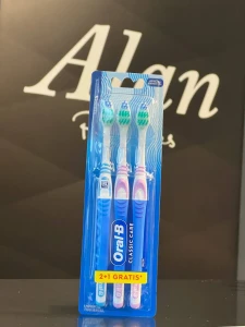 Oral B Toothbrush Classic Medium 2+1 Free